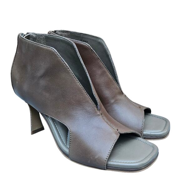 Square Toe Ankle Bootie Brown Leather Vince Camuto Jesilia Split Vamp Size 7.5 - Picture 1 of 12
